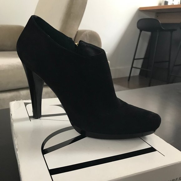 Diane Von Furstenberg Black Suede Booties 11 US - Picture 5 of 8